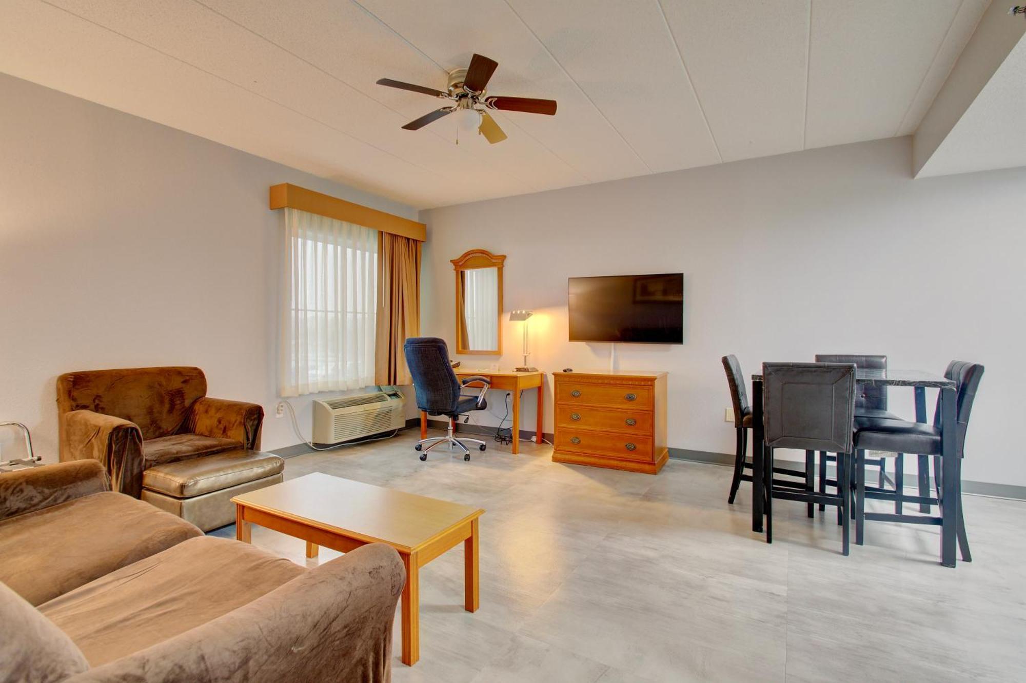 Quality Inn & Suites Cvg Airport Erlanger Exterior foto