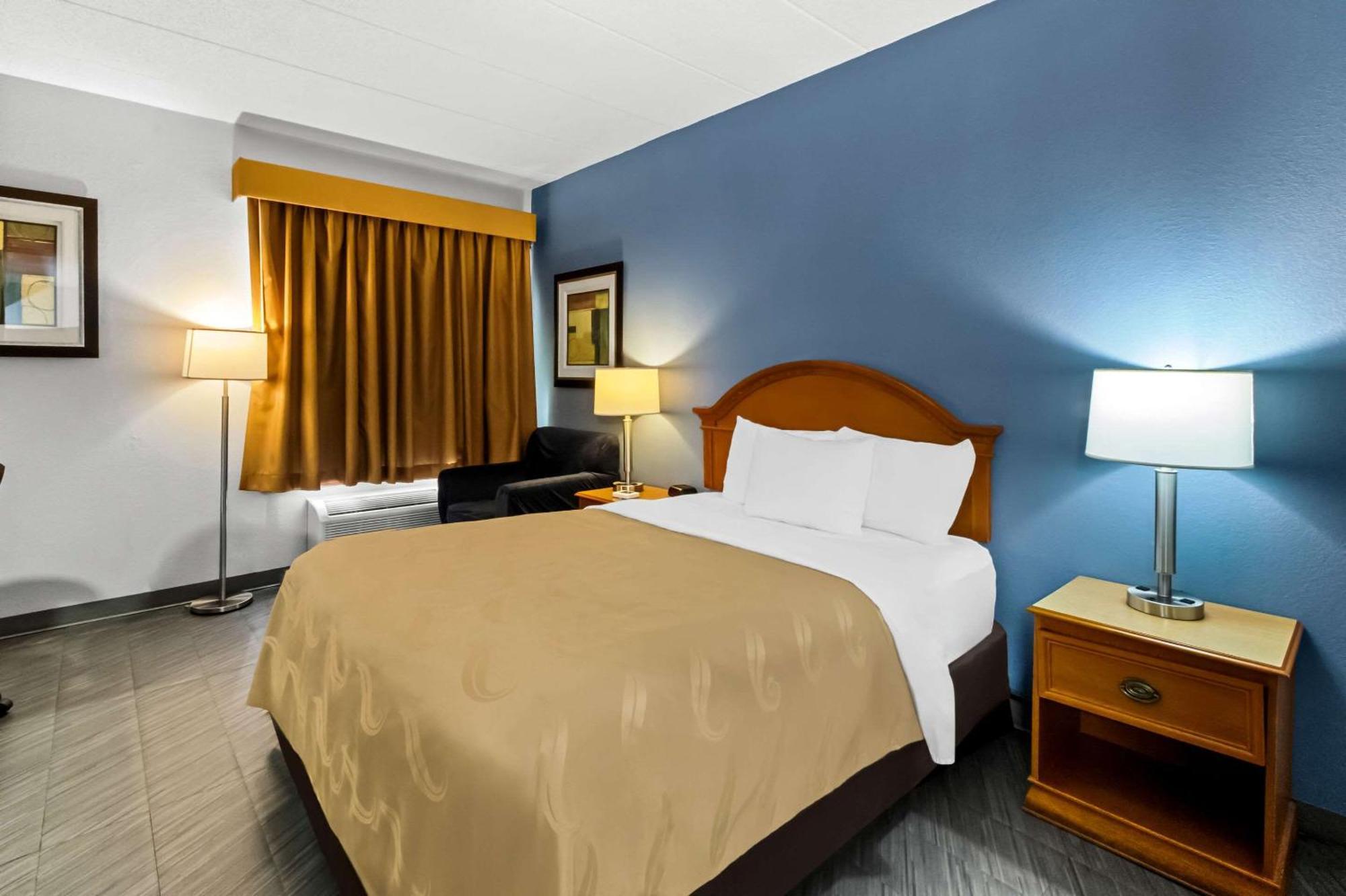 Quality Inn & Suites Cvg Airport Erlanger Exterior foto