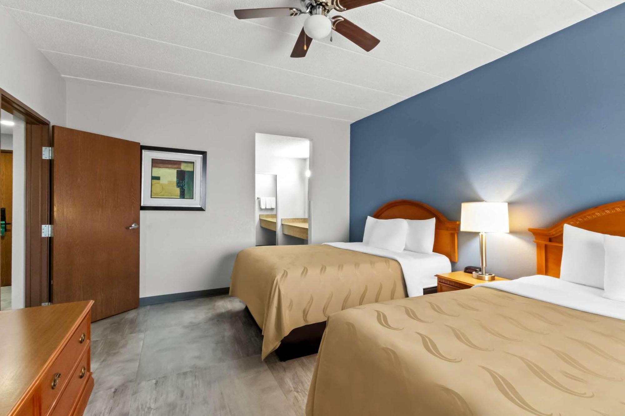 Quality Inn & Suites Cvg Airport Erlanger Exterior foto